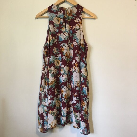 Dramatic Burgundy Floral Cluster U.S.A. Made Dress - Picture 2 of 16